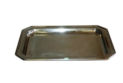 מגש מתכת rectangular לשימוש בהשכרת כלים לאירועים או קייטרינג. מתאים להגשה יוקרתית.