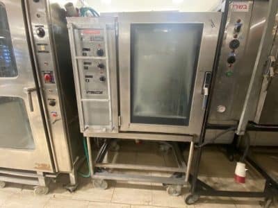 תנור מקצועי להשכרה, אידיאלי לאירועים ולקייטרינג, מצויד בפיקוד דיגיטלי ואחסון נייד.