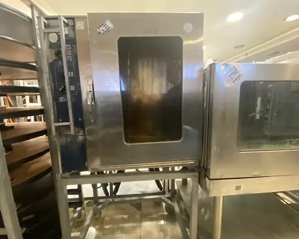 מכשירי בישול מקצועיים להשכרה