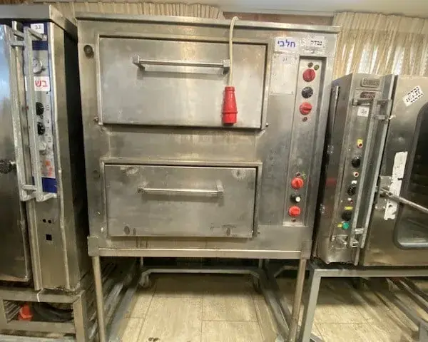 תנור מקצועי להשכרה
